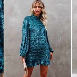 VICI Collection - Salem Ruched Velvet Mini Dress - Teal - New With Tags - XL